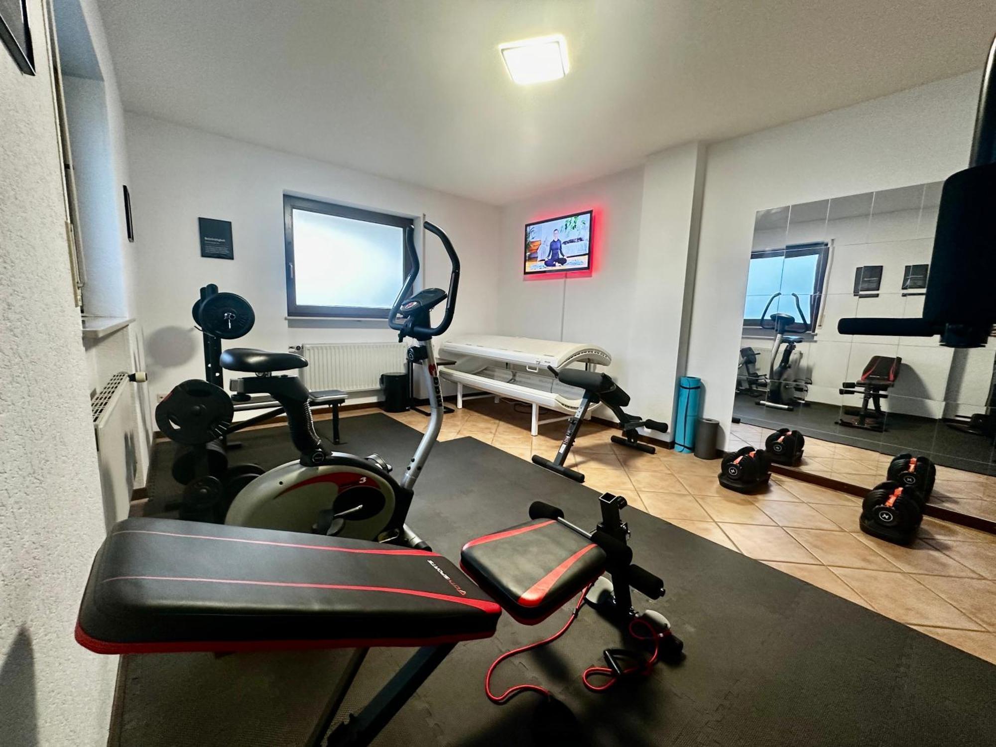 Stilvolle Wellness-Ferienwohnung In Neef Whirlpool, Sauna, Grill, Fitness, Billard & Moselblick Exterior photo